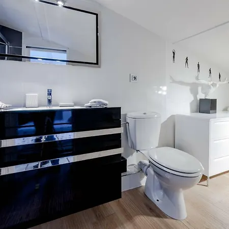 アパート Elegante Appartmento Nel Quadrato D'oro A St Tropez
