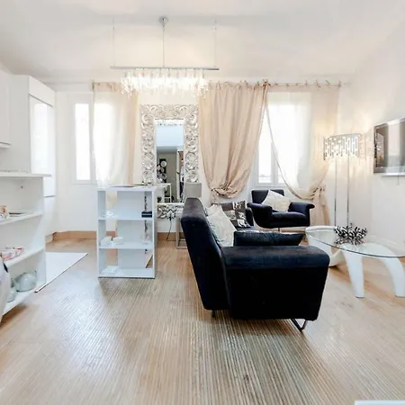 Apartment Elegante Appartmento Nel Quadrato D'oro A St Tropez Saint-Tropez